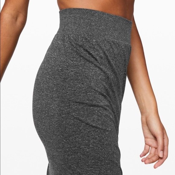 Lululemon NWOT - Picture 5 of 9